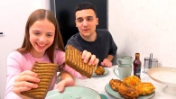 Одні вдома ГОТУЄМО Vlog My little Nastya