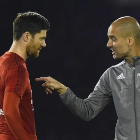 АПЛ та Бундесліга 2324. Підсумки сезону. Символічні збірні. Найкращі гравці і тренери