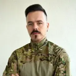 Павло Деревʼянко