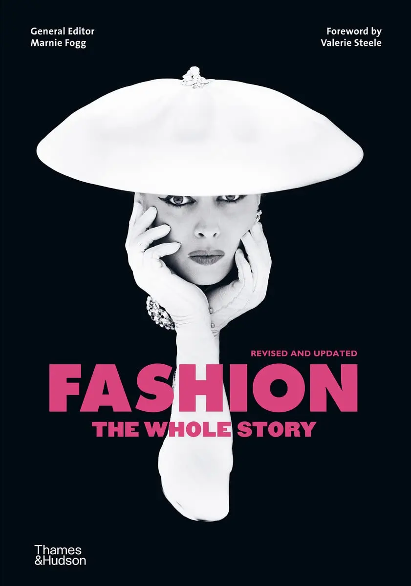 Обкладинка "Fashion. The Whole Story"