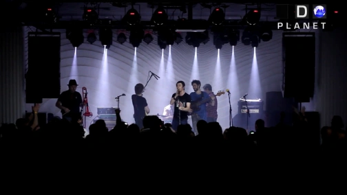 Здоб ші Здуб в клубі "Толстой"