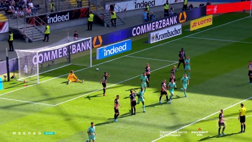 1-й тур. Айнтрахт — Хоффенхайм 1:0. Обзор матча