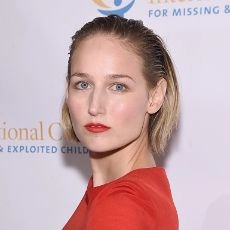 Leelee Sobieski