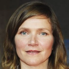 Jessica Hynes