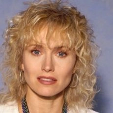 Darlanne Fluegel