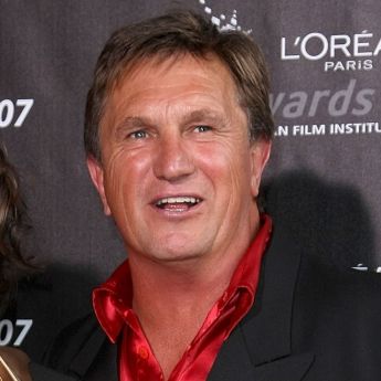 Frankie J. Holden