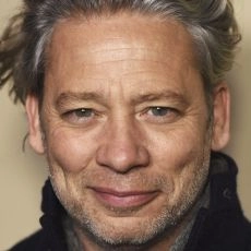 Dexter Fletcher