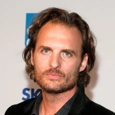 Greg Bryk