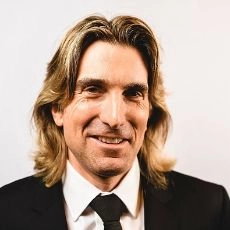 Sharlto Copley