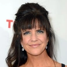 Jennifer Hale