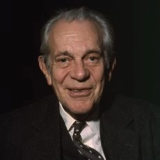 Raymond Massey