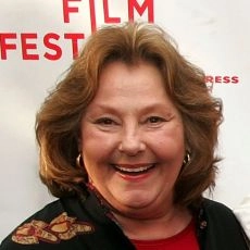 Carlin Glynn