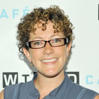 Nicole Perlman