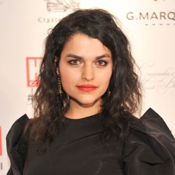 Eve Harlow