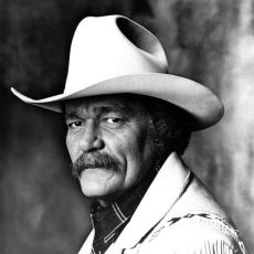 Ed Bruce