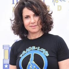 Joyce Hyser