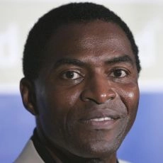 Carl Lumbly