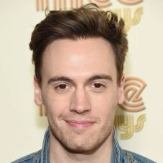 Erich Bergen