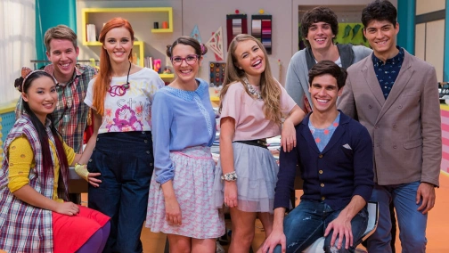 Мэгги и Бьянка в Академии моды