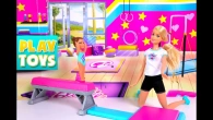 Barbie Doll vs Elsa Sports Challenge Competition! Play Toys school story for kids!