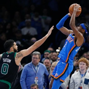 Криза Лейкерс, чемпіонські перспективи Оклахоми, трейд Анунобі | NBA 2023-24