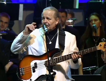 Raymond Pauls' Anniversary Concert "Pilseta vetru un dzintara krasta"